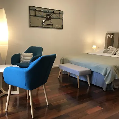לינה וארוחת בוקר Wingbay בפורטורוז